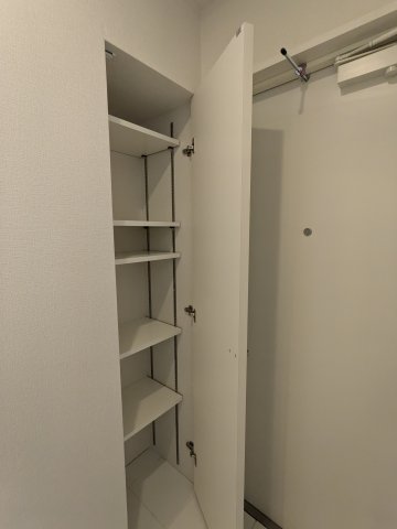 エルファーロ笹塚Ⅰ 収納