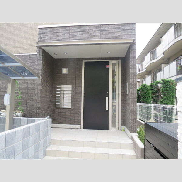 Arcobaleno105号室 エントランス