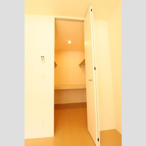 ルードハーネ 洋室・クローゼット