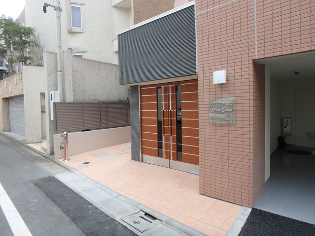 Ｒｉｃｏ　ｃｕｎａ0406号室 エントランス