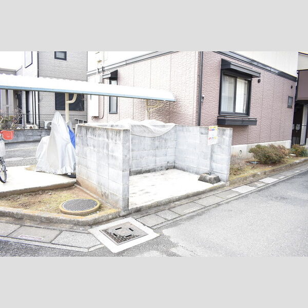 セントラル野口　C 敷地内ごみ置き場