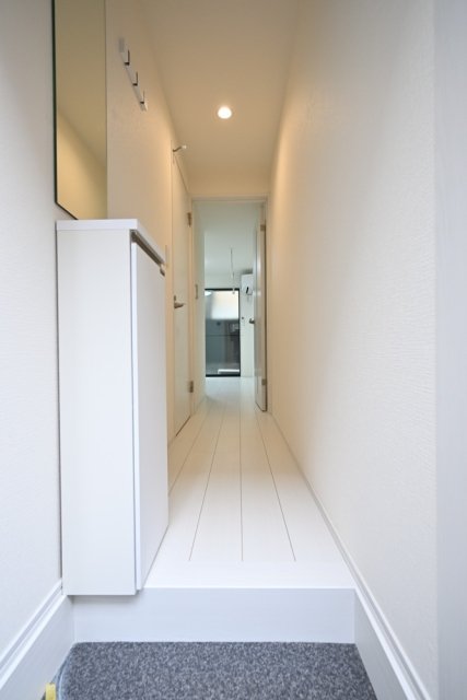 Ｃスクエア矢口1階 玄関