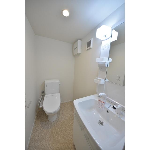 グランエッグス高井戸2階 トイレ