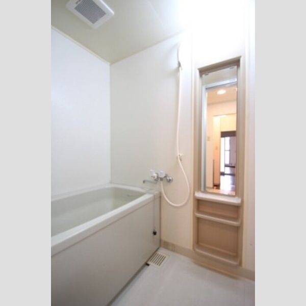 ボアクレール　A A105浴室