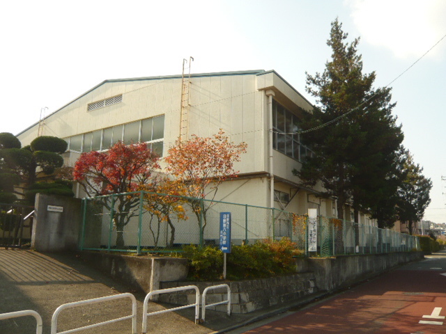 リヴェール高幡２　Ａ棟A205号室 日野市立日野第八小学校