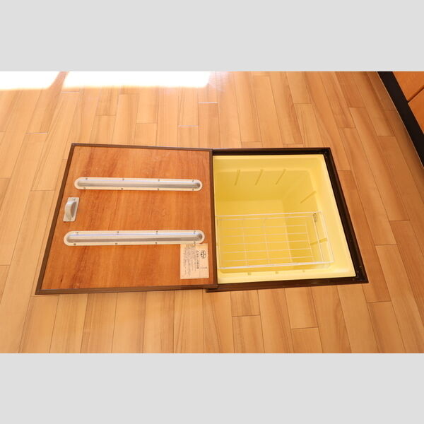 ロビンストリーム 床下収納