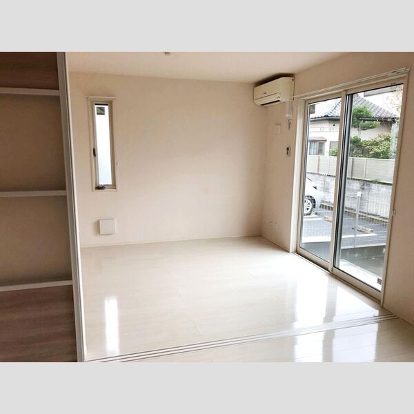 マ・メゾン101号室 LDK