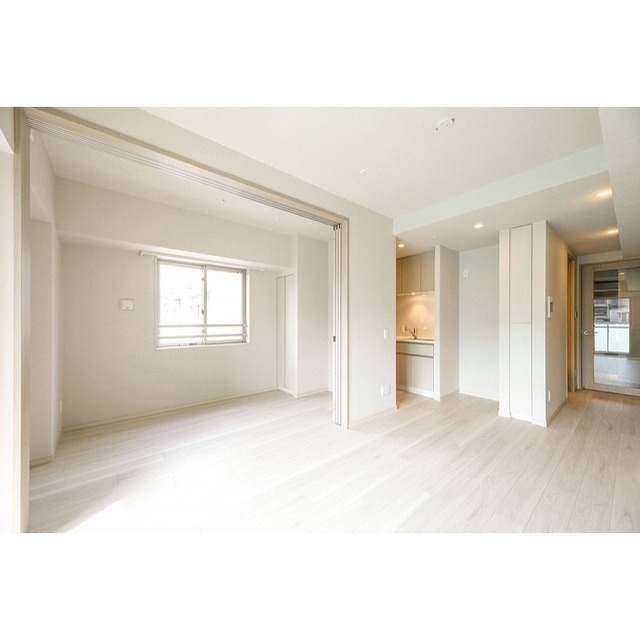 ドゥーエ西馬込0201号室 リビング