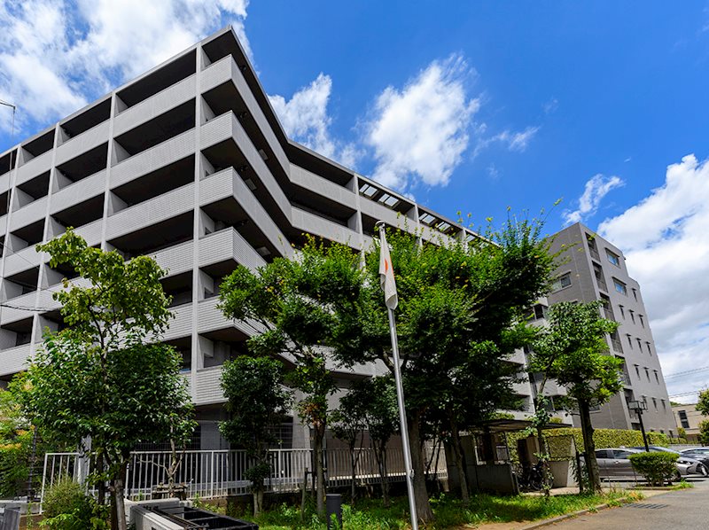 レジディア祐天寺4階 外観