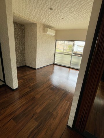myair下荻野　戸建 LDK 11帖