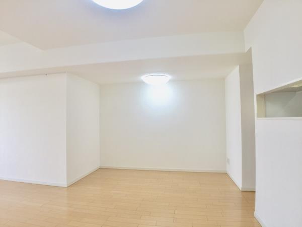 Ｂｒｉｌｌｉａ　ｉｓｔ　東雲キャナルコート8階 リビング