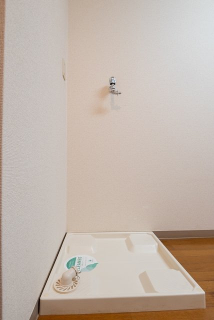 コンフォート日暮里 室内洗濯機置場