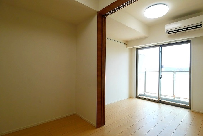 ラフィスタ調布多摩川5階 内観