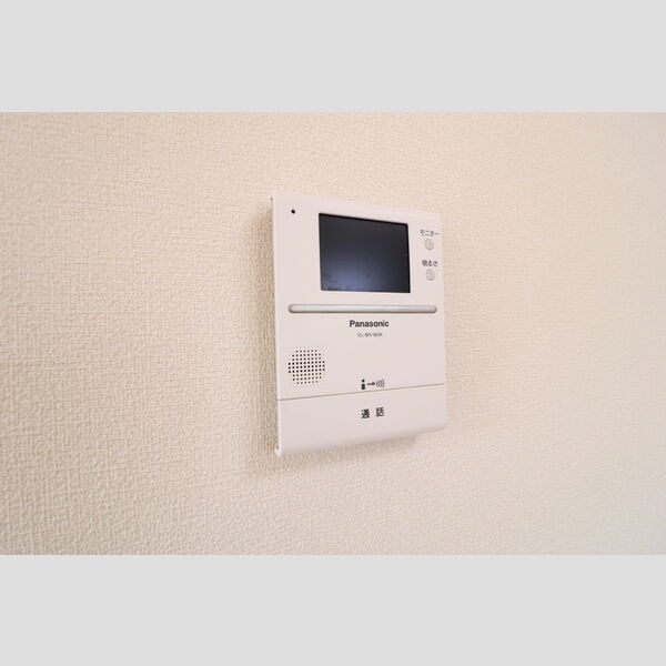 ファーストヴューラ　八番館 TVインターホン