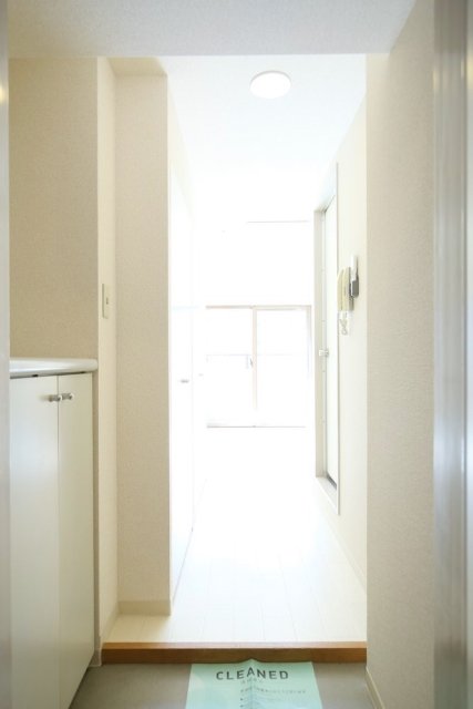 プリオール綱島 玄関