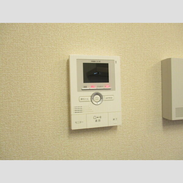 fraise102号室 テレビインターホン