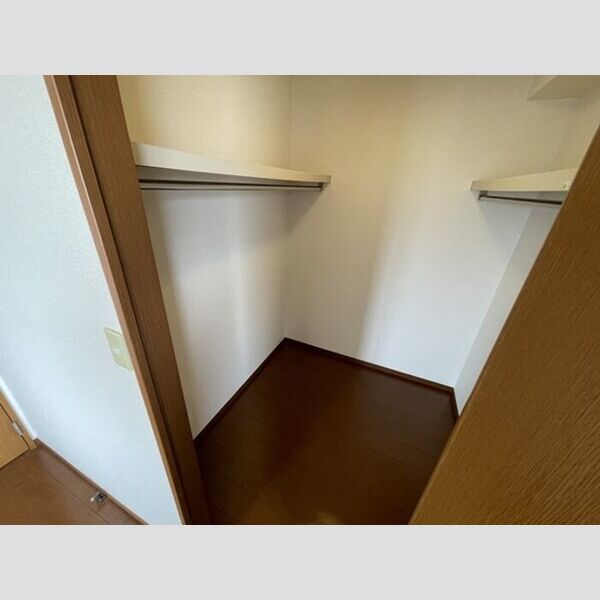 グランモア　B棟 ウォークインクローゼット