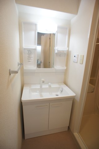 ニュー千葉稲毛ビル 洗面所です