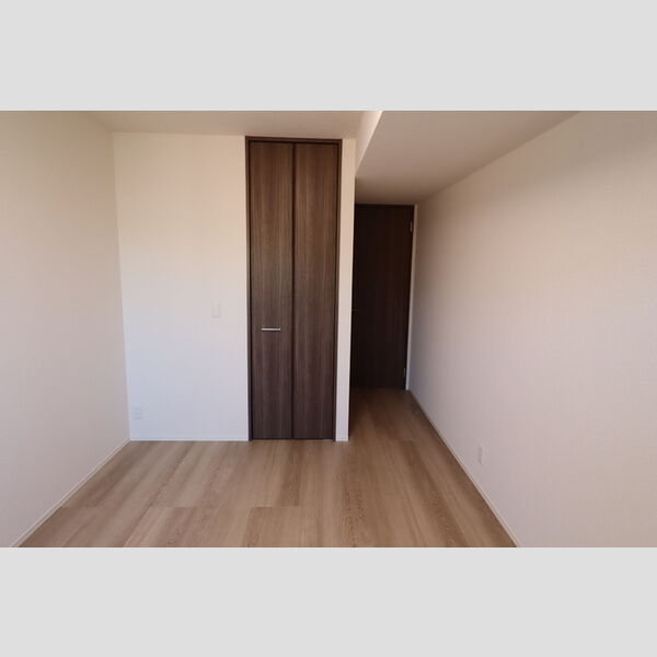 アンソレイエⅡ303号室 洋室6.9帖