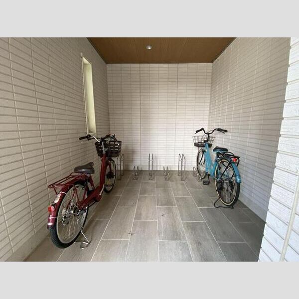 セジュール大森東105号室 駐輪場