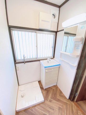 八千代中央戸建 洗面