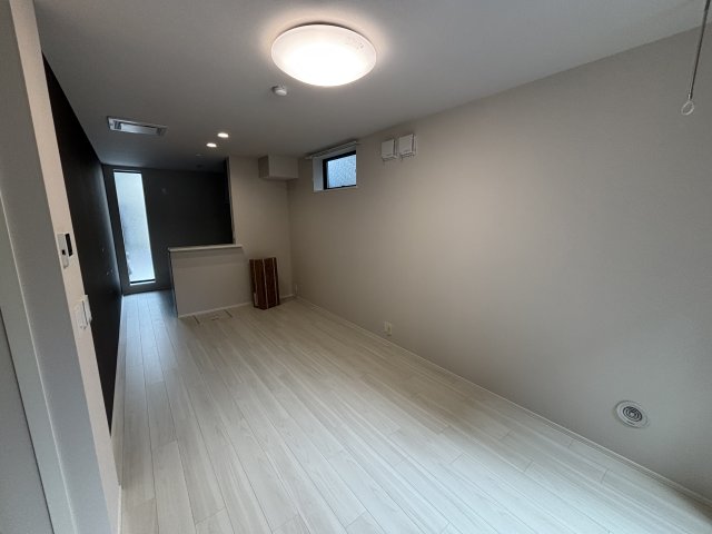 0104号室
