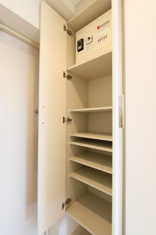 カスタリア北上野1004号室 同建物別部屋の参考画像