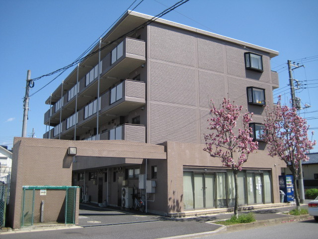 ストリーム本郷 清潔なエントランスです