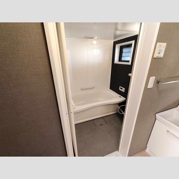 メゾンベール末広Ⅱ201号室 追い焚き機能付き一坪風呂