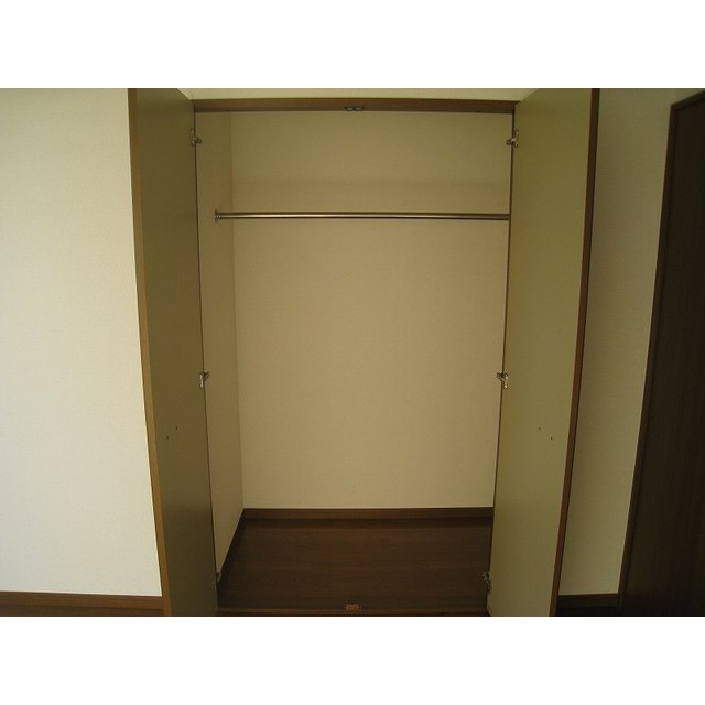 プレジール アントレ 内観