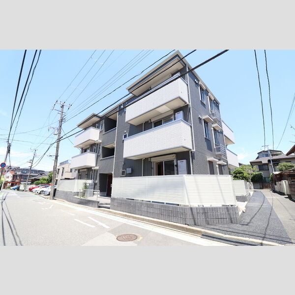 エスカレーズ102号室 外観