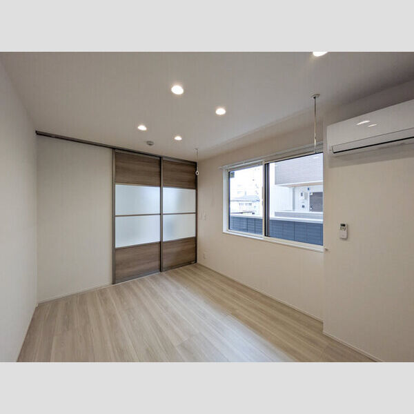 ノーブルラフィネ万平町　A201号室 洋室6帖