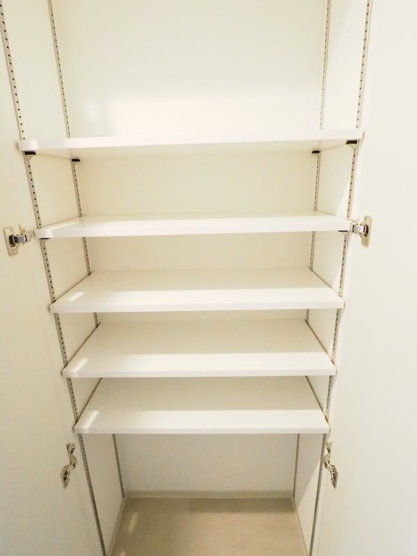 ドゥーエ入谷Ⅰ10階 収納