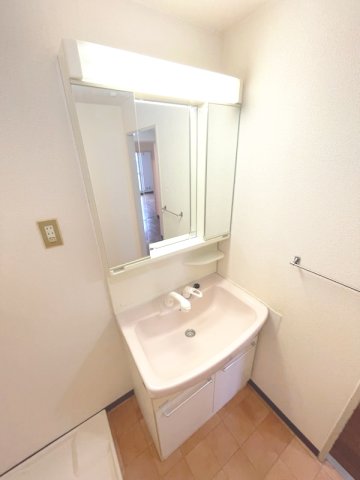 東船橋ガーデニア第３号棟 洗面