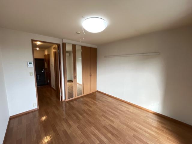 アップヒルズ 洋室