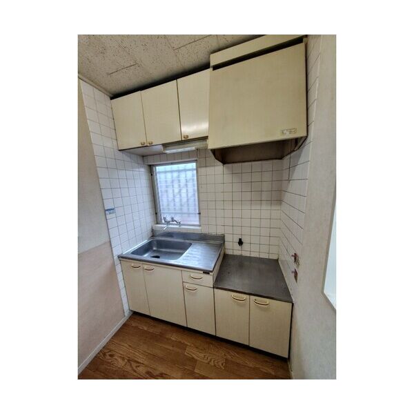 大蔵台ハイツ106号室 キッチン