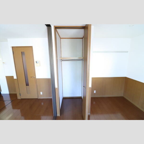 ヴェルデ・パティオ　D 物入