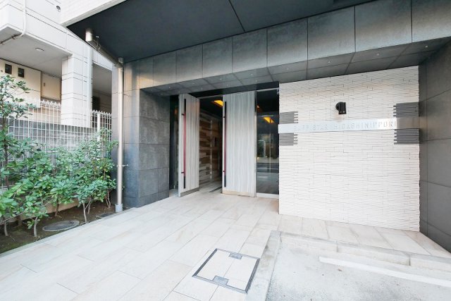 ラフィスタ東日暮里8階 外観