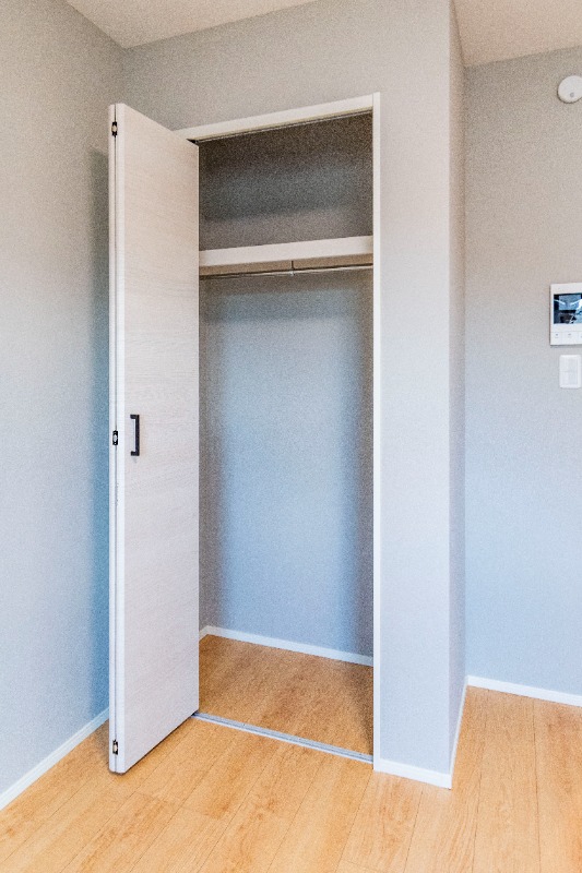 エフプレスト岸町3階 収納