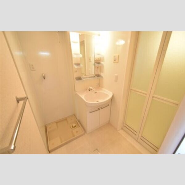 グランドソレイユ 洗面室