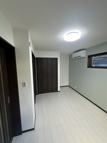 リュクス二俣川202号室 同施工タイプ