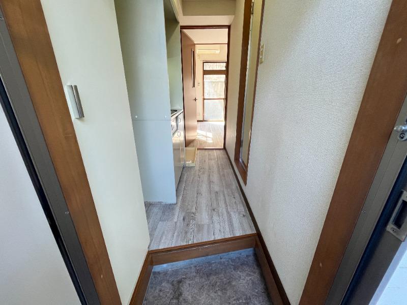 第２エスポワールＡＳＡＨＩ 玄関