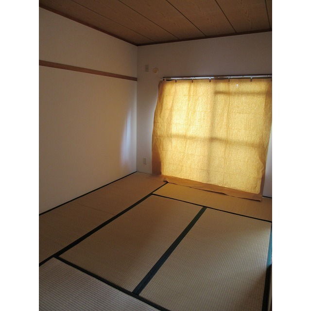 クリーンピア102号室 内観