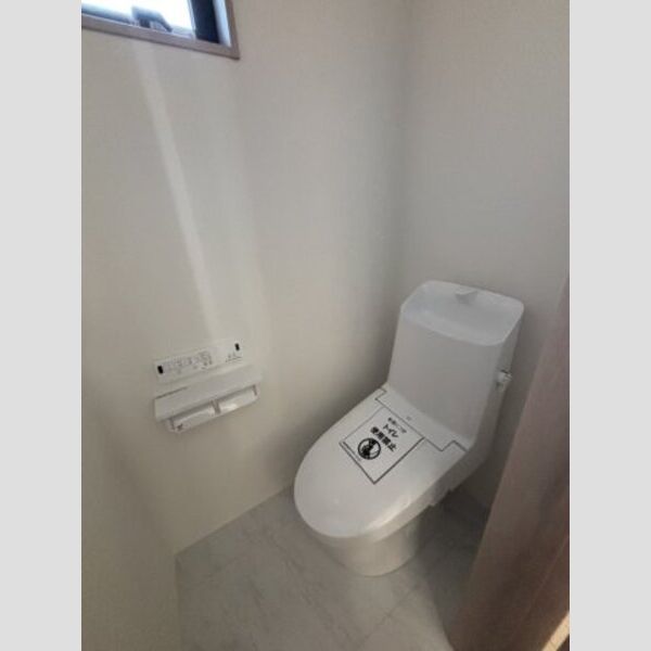 鎌倉材木座住宅101号室 トイレ