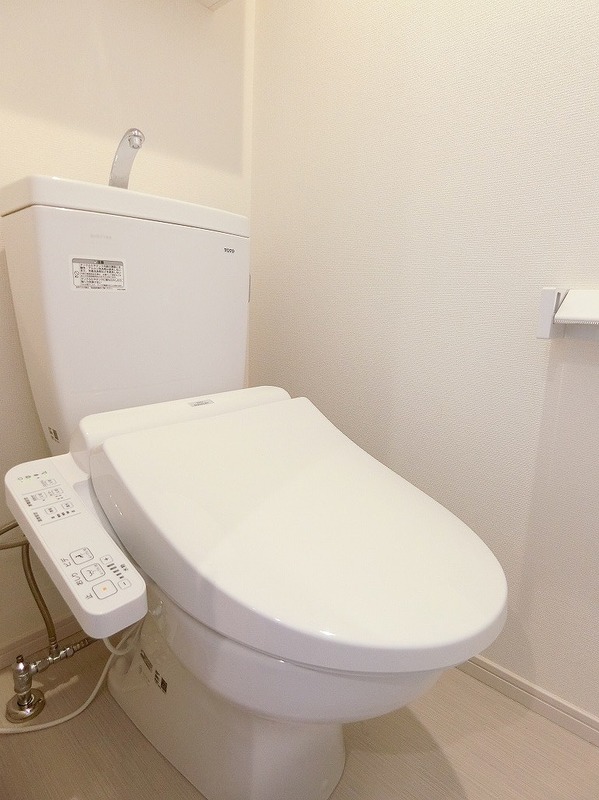 リブリ・ソレイユミタカ トイレ