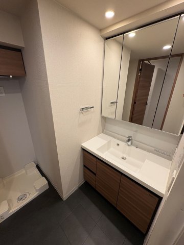 ラティエラ板橋 洗面