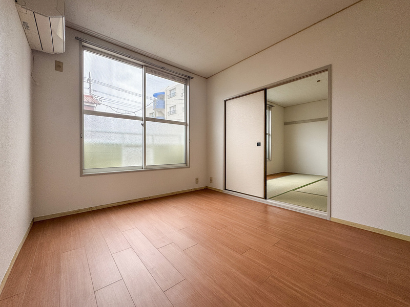 エコー・ハイツ1階 寝室