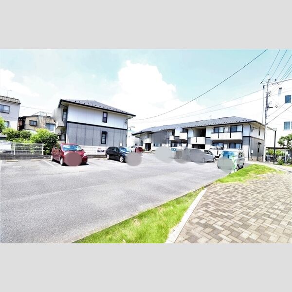 パークアベニューウエスト　D 駐車場