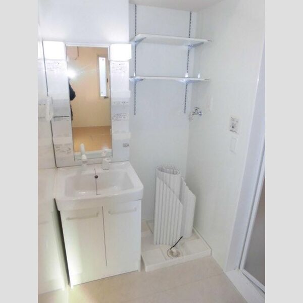 サンガーデン101号室 洗髪洗面化粧台