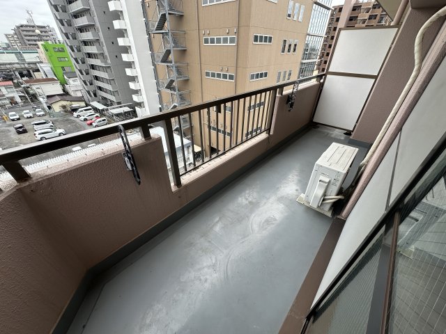 ベルドゥムール越谷茜町602号室 同建物別部屋の参考画像